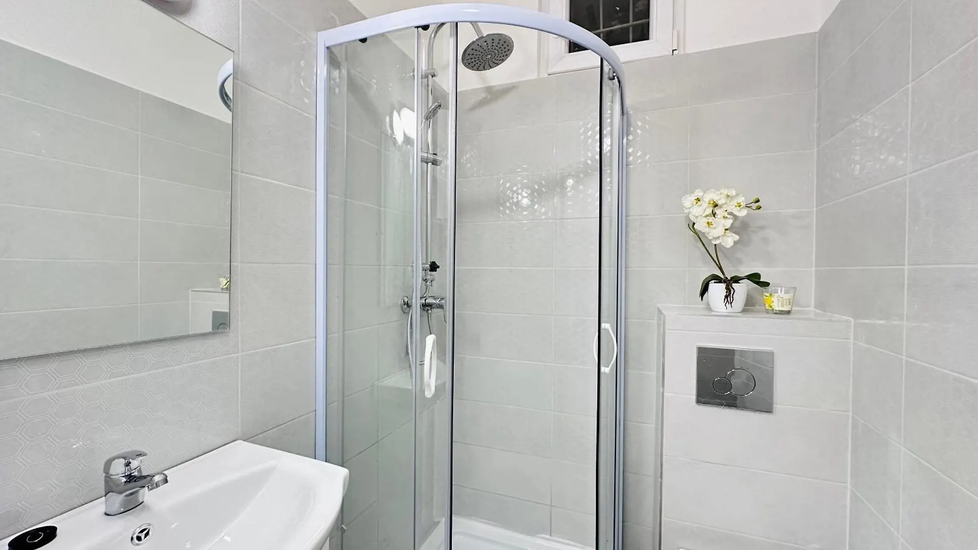 Ulloi-0 Apartment - 5Min To Corvin Negyed, Aldi Budapest Homestay szállás