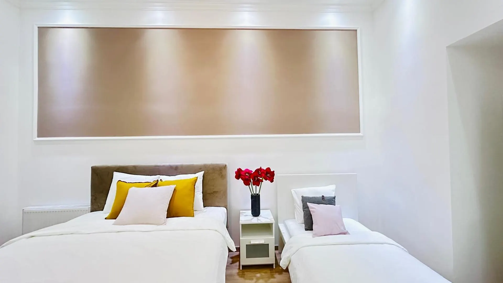 Homestay Ulloi-0 Apartment - 5Min To Corvin Negyed, Aldi Budapest